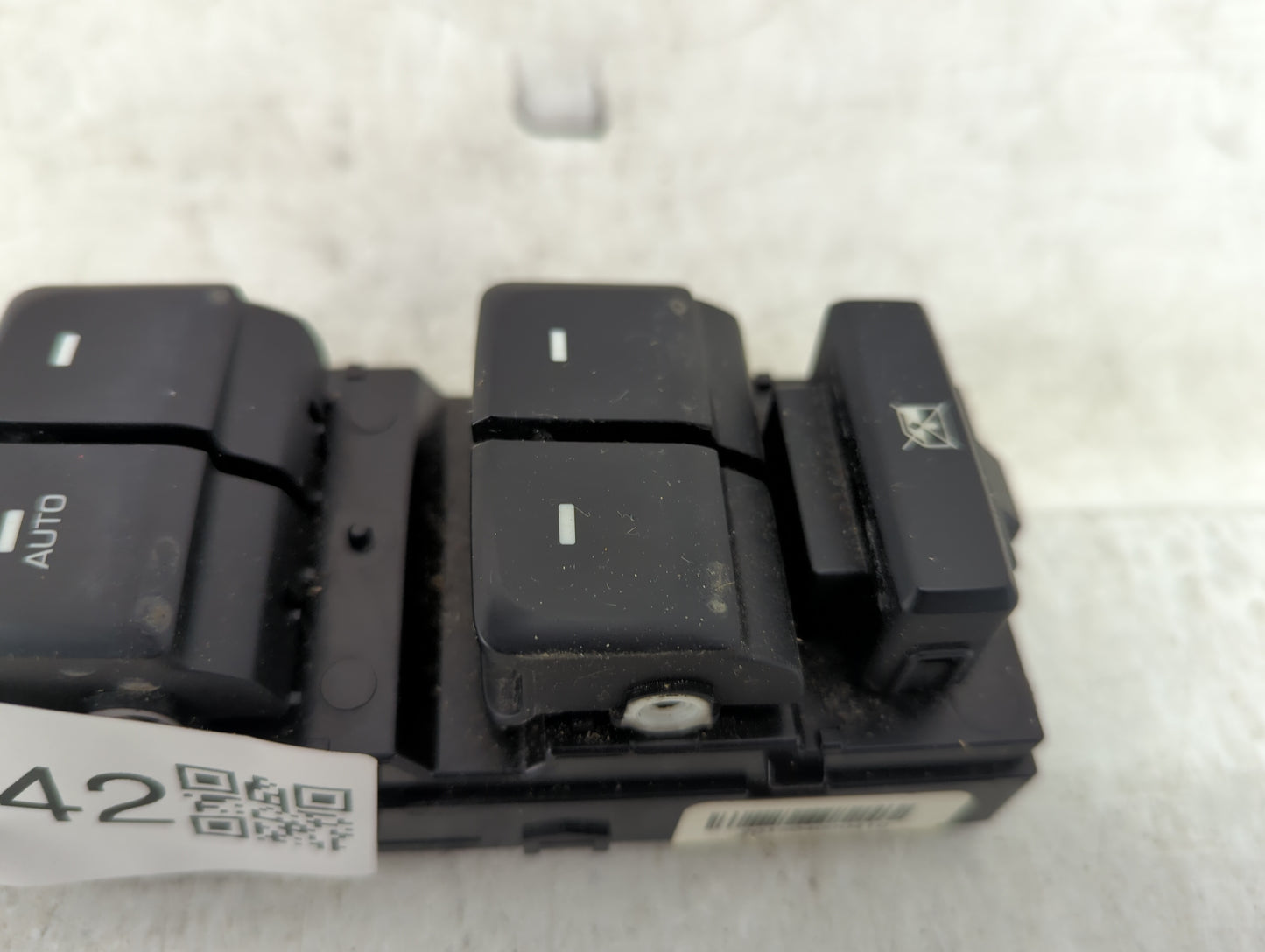 2015-2017 Hyundai Sonata Master Power Window Switch Replacement Driver Side Left P/N:93570-C1000 Fits Fits 2015 2016 2017 OE