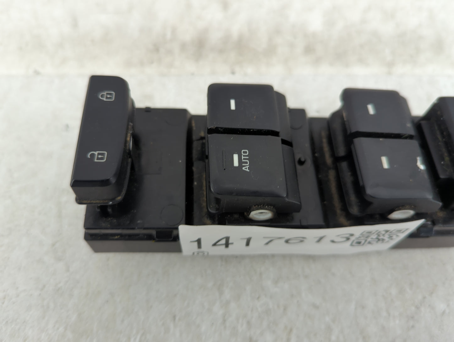 2015-2017 Hyundai Sonata Master Power Window Switch Replacement Driver Side Left P/N:93570-C1000 Fits Fits 2015 2016 2017 OE