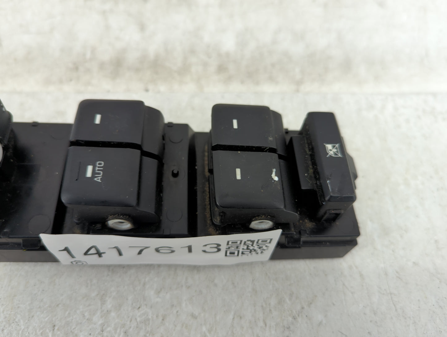 2015-2017 Hyundai Sonata Master Power Window Switch Replacement Driver Side Left P/N:93570-C1000 Fits Fits 2015 2016 2017 OE