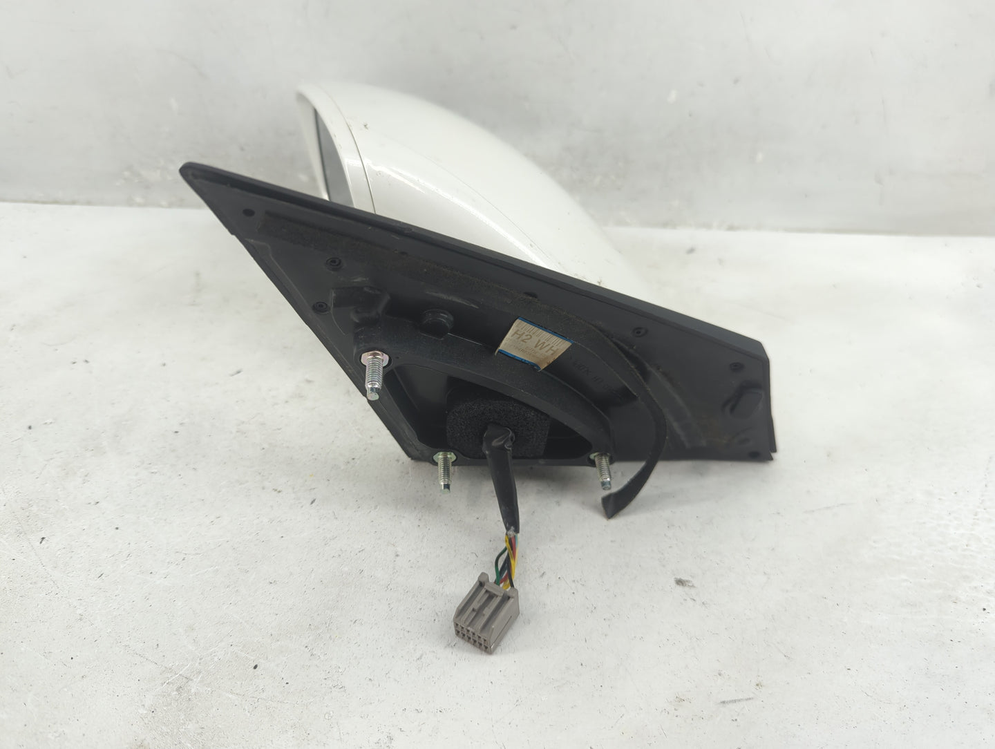 2011-2015 Hyundai Sonata Driver Side View Mirror - Left Door Mirror OEM Used - Oemusedautoparts1.com