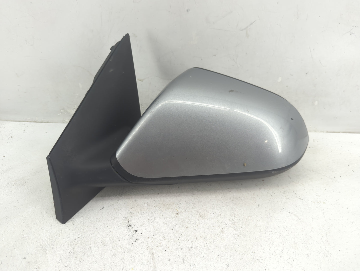 2015 Hyundai Sonata Driver Side View Mirror - Left Door Mirror OEM Used - Oemusedautoparts1.com