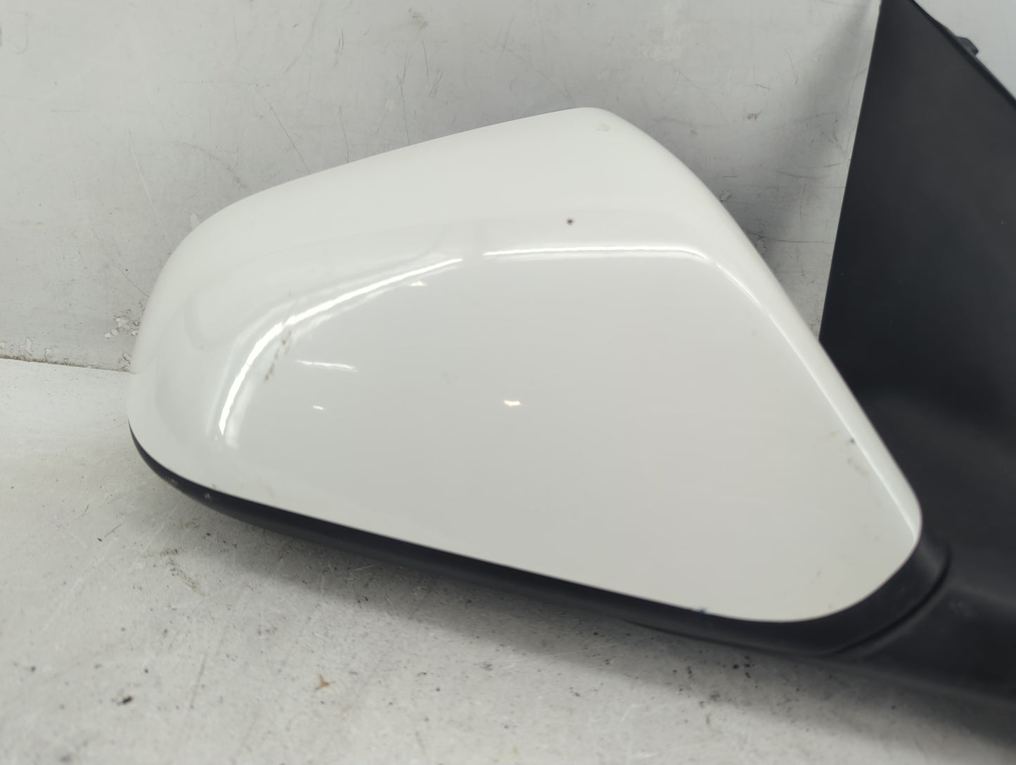 2015 Hyundai Sonata Passenger Side View Mirror - Right Door Mirror OEM Used - Oemusedautoparts1.com