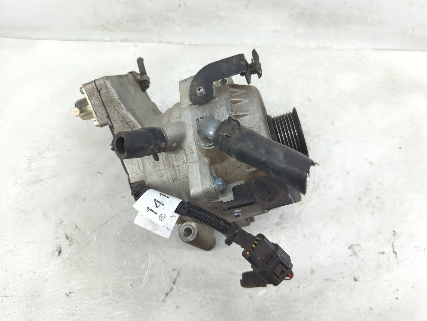 2015-2017 Hyundai Sonata Air Conditioning A/c Ac Compressor Oem - Oemusedautoparts1.com
