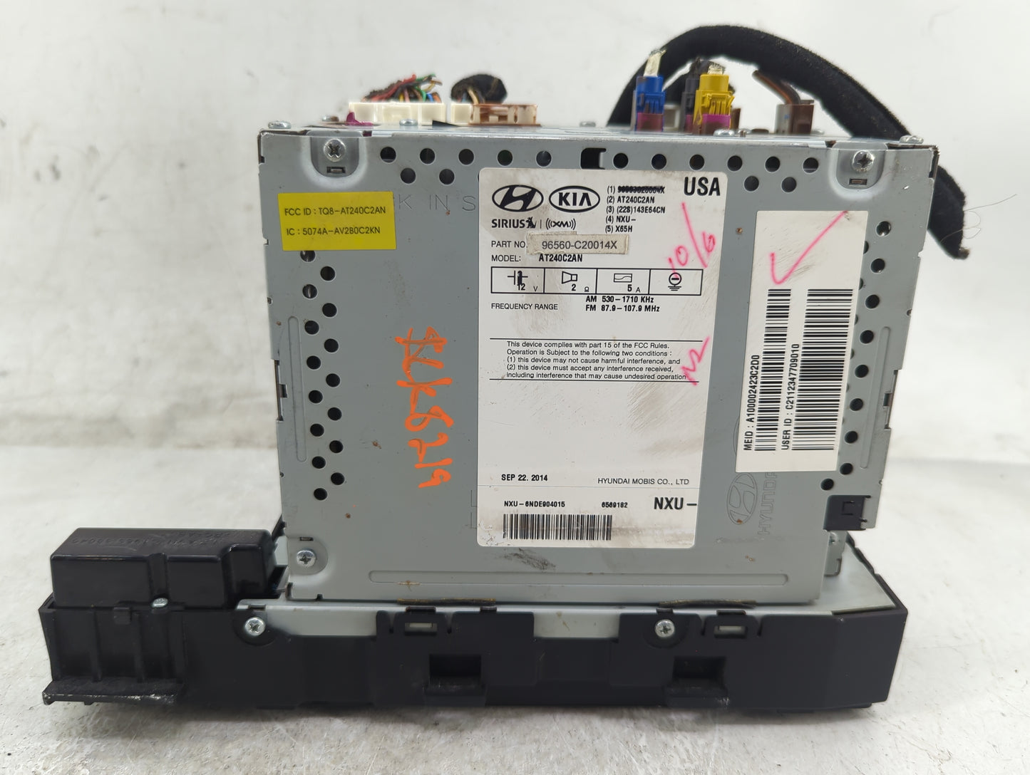 2015-2015 Hyundai Sonata Information Display Screen Black - Oemusedautoparts1.com