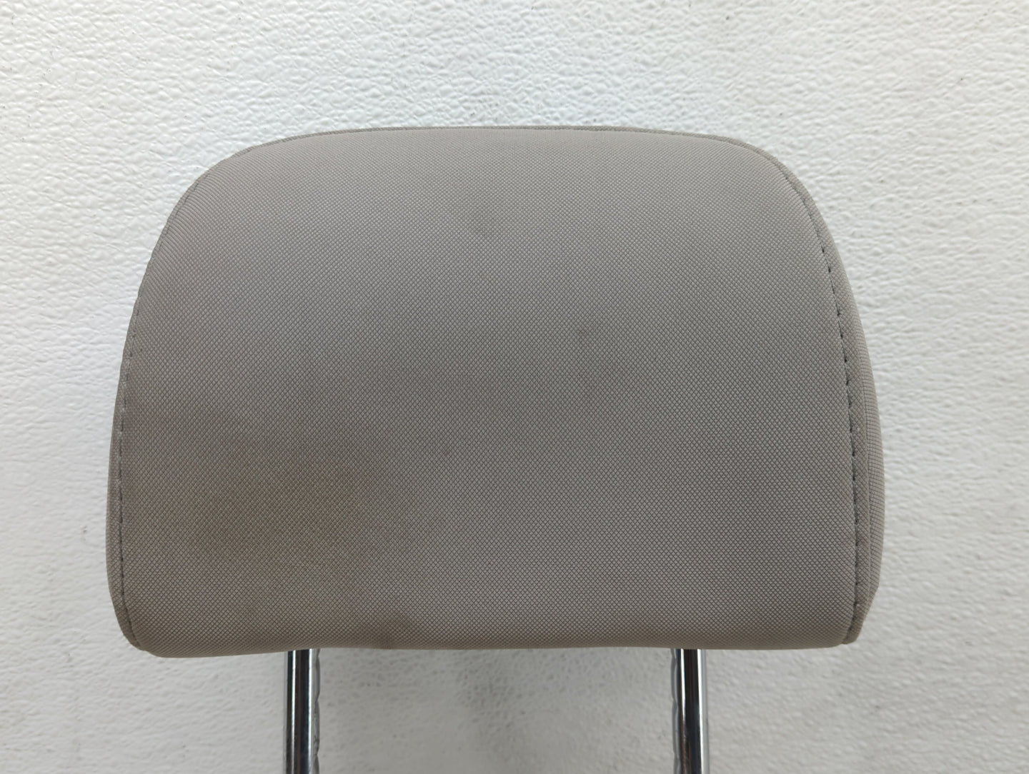 2015-2017 Hyundai Sonata Headrest Head Rest Front Driver Passenger Seat Fits Fits 2015 2016 2017 OEM Used Auto Parts - Oemus