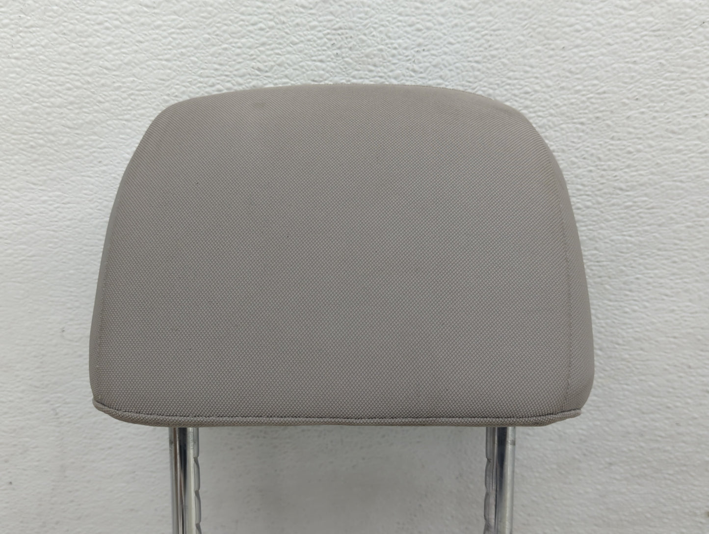 2015-2017 Hyundai Sonata Headrest Head Rest Front Driver Passenger Seat Fits Fits 2015 2016 2017 OEM Used Auto Parts - Oemus