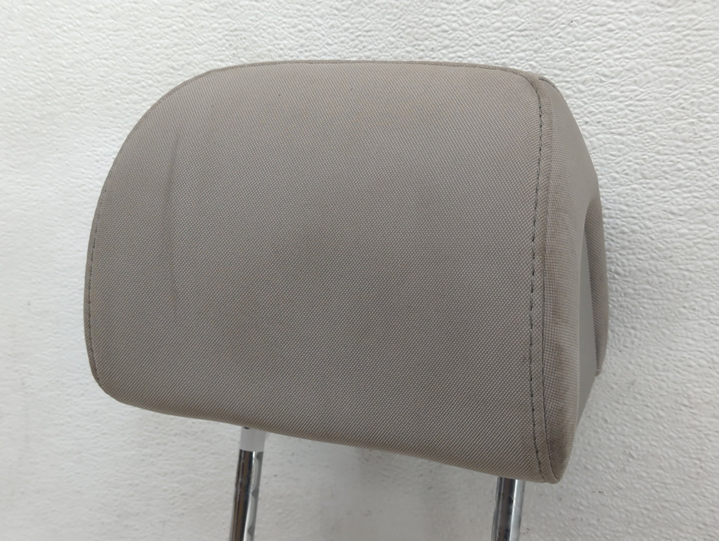 2015-2017 Hyundai Sonata Headrest Head Rest Front Driver Passenger Seat - Oemusedautoparts1.com