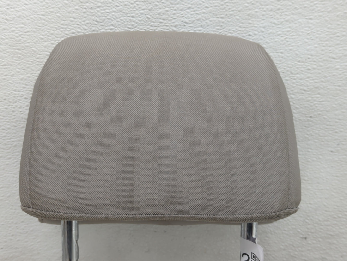 2015-2017 Hyundai Sonata Headrest Head Rest Front Driver Passenger Seat - Oemusedautoparts1.com