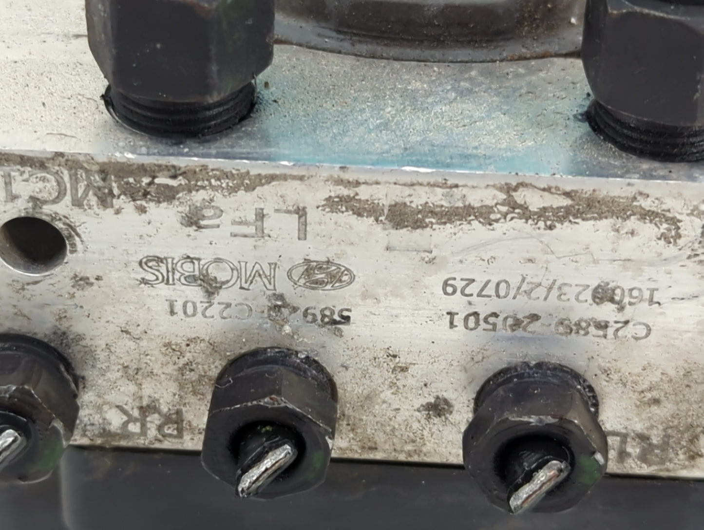 2015 Hyundai Sonata ABS Pump Control Module Replacement P/N:58920-C2201 Fits OEM Used Auto Parts - Oemusedautoparts1.com