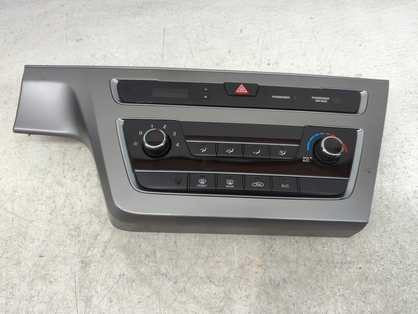 2015-2017 Hyundai Sonata Climate Control Module Temperature AC/Heater Replacement P/N:237000-68901 Fits Fits 2015 2016 2017 
