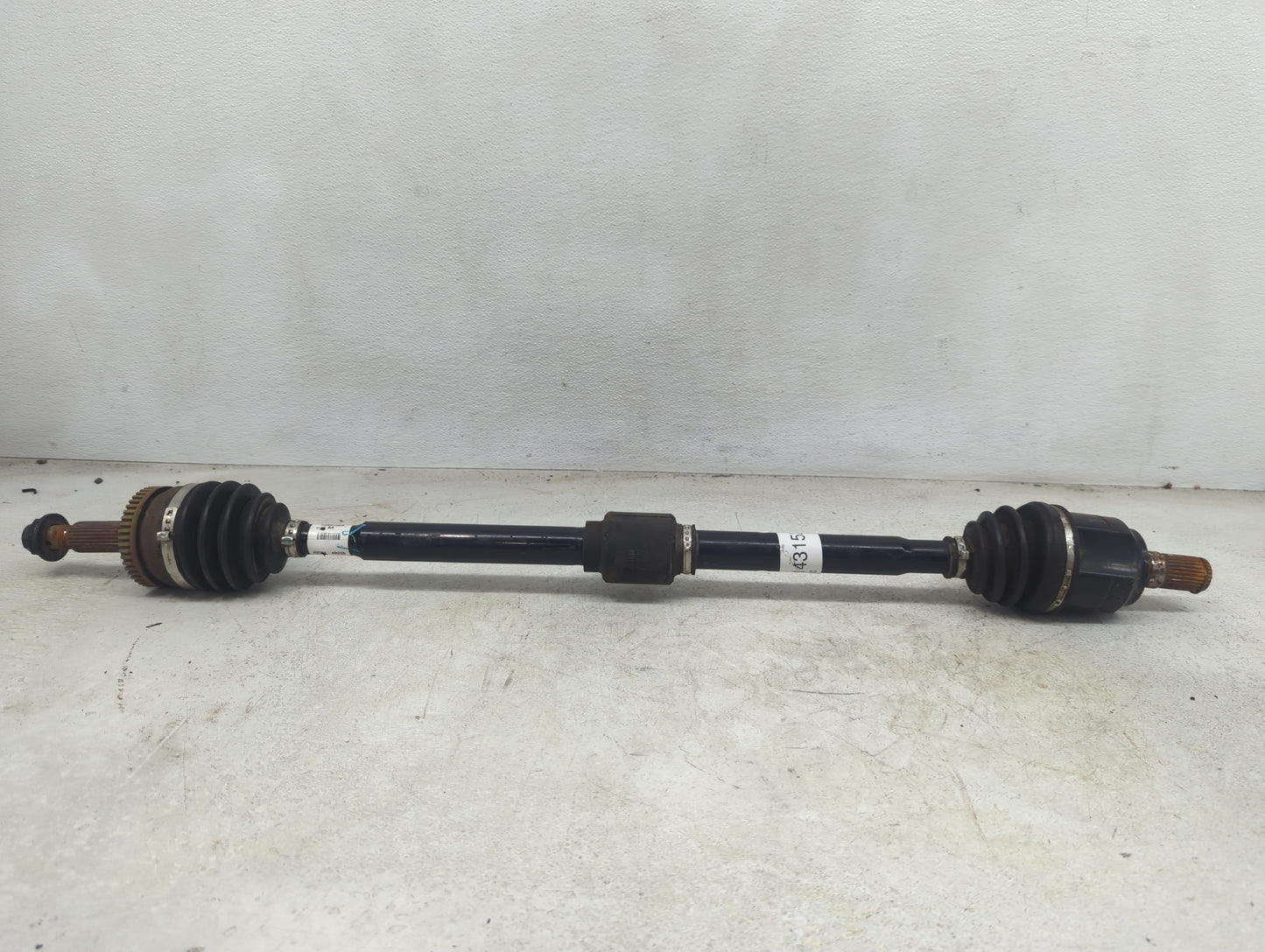 2011-2015 Hyundai Sonata Axle Shaft Front Passenger Cv C/v - Oemusedautoparts1.com