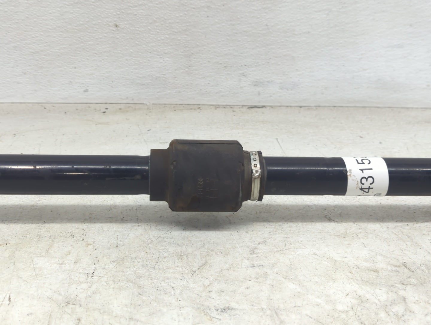 2011-2015 Hyundai Sonata Axle Shaft Front Passenger Cv C/v - Oemusedautoparts1.com