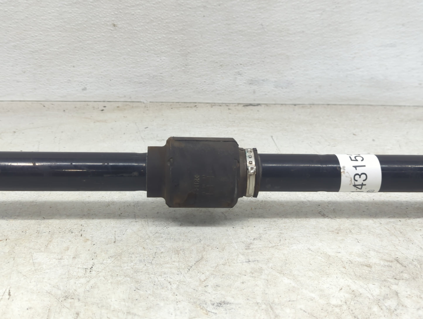 2011-2015 Hyundai Sonata Axle Shaft Front Passenger Cv C/v - Oemusedautoparts1.com