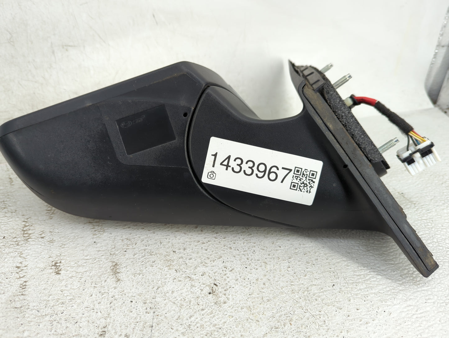 2015 Hyundai Sonata Driver Side View Mirror - Left Door Mirror OEM Used - Oemusedautoparts1.com