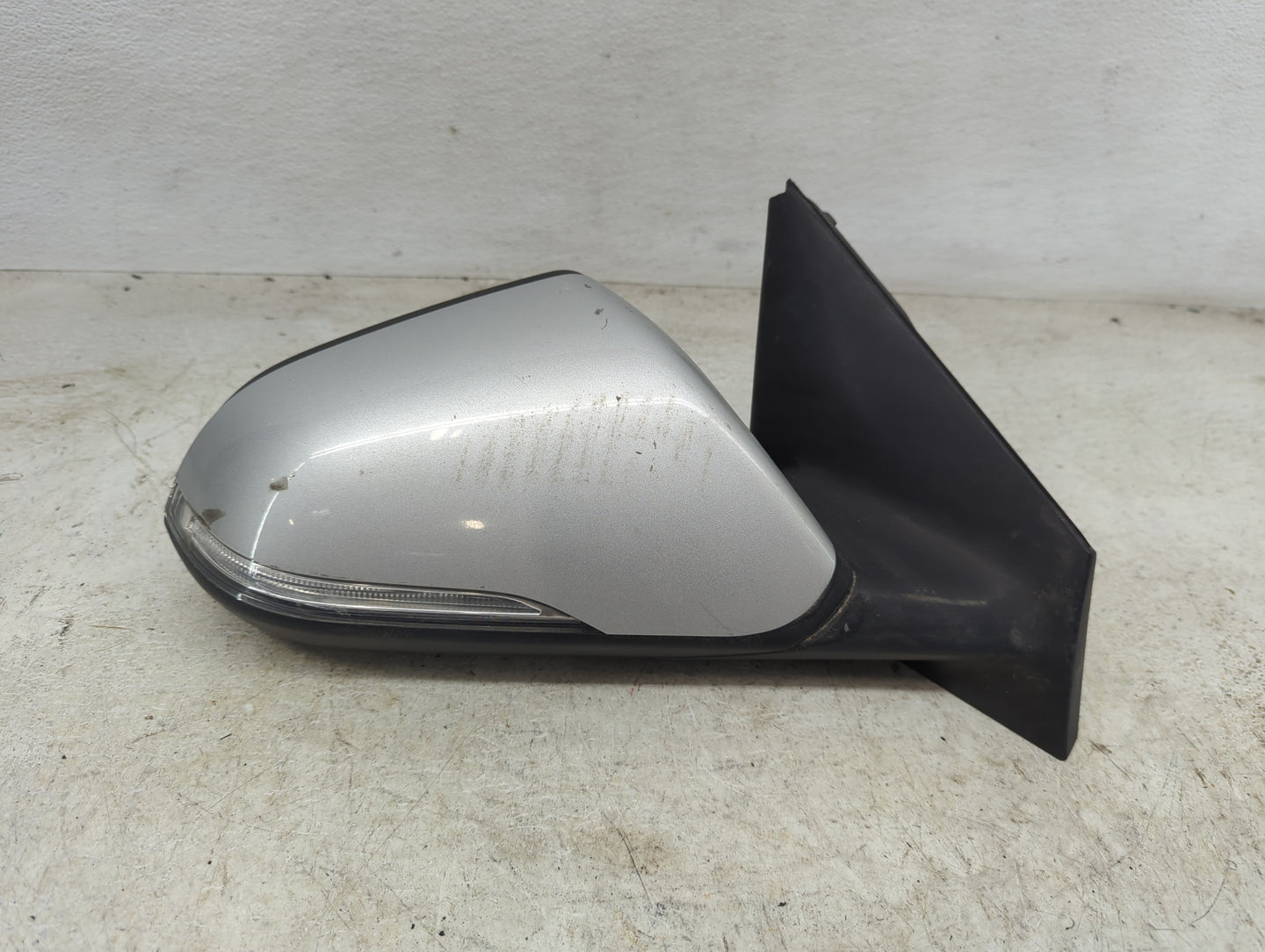 2015-2017 Hyundai Sonata Passenger Side View Mirror - Right Door Mirror OEM Used - Oemusedautoparts1.com
