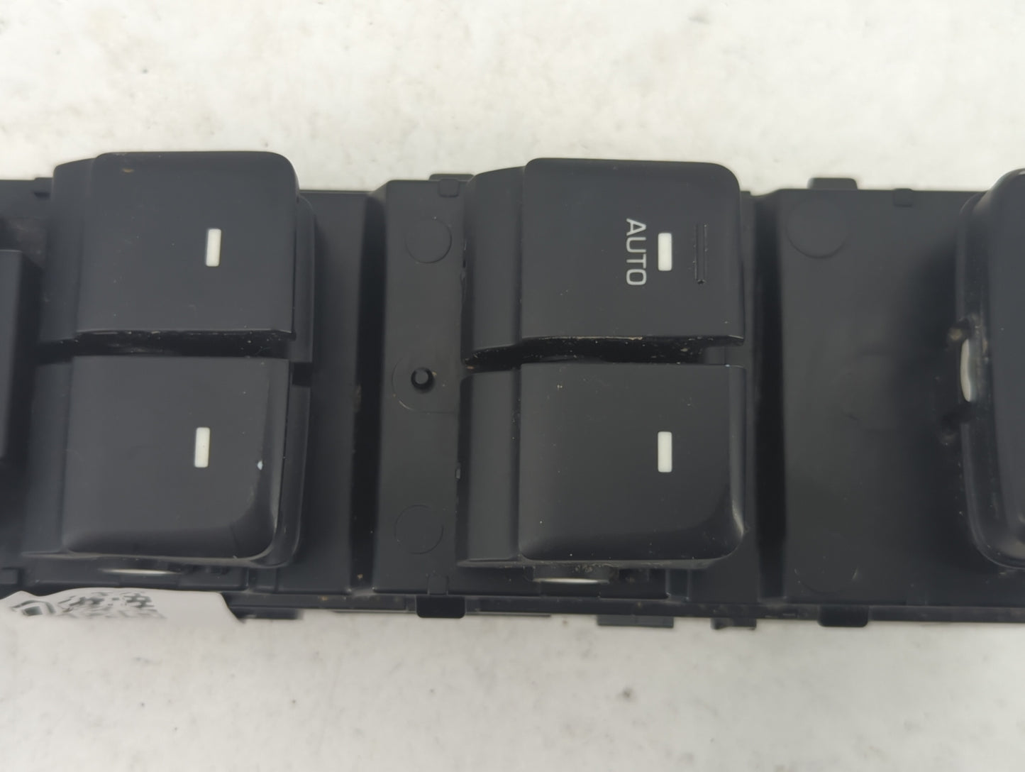 2015-2017 Hyundai Sonata Master Power Window Switch Replacement Driver Side Left P/N:93570-C1000 Fits Fits 2015 2016 2017 OE