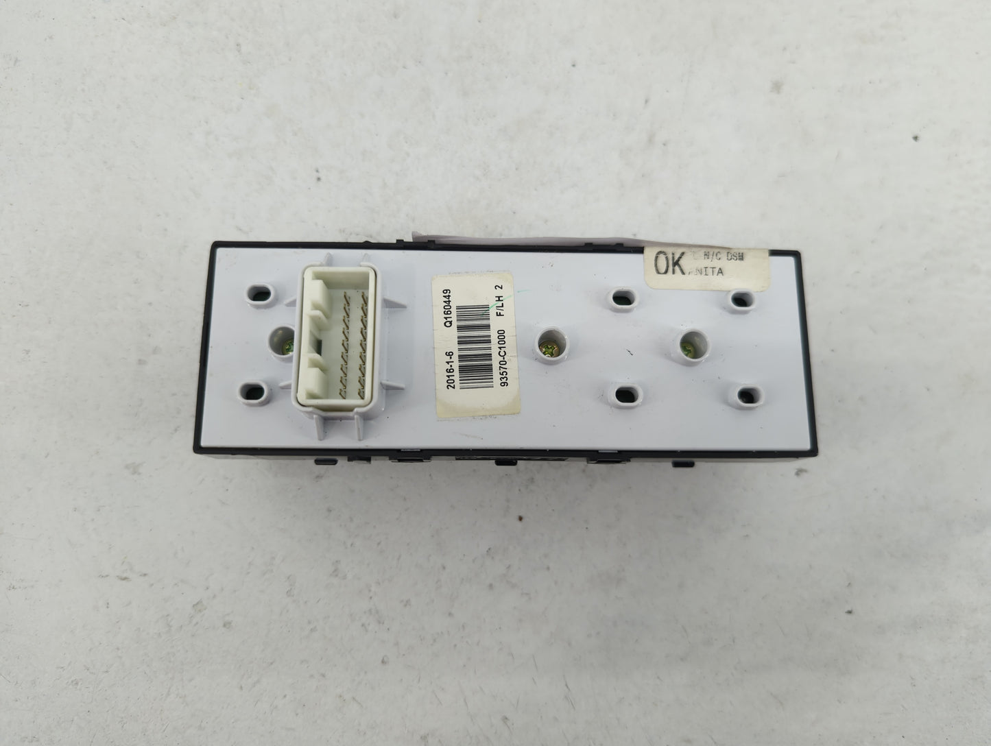 2015-2019 Hyundai Sonata Master Power Window Switch Replacement Driver Side Left P/N:93570-C1000 Fits OEM Used Auto Parts - 