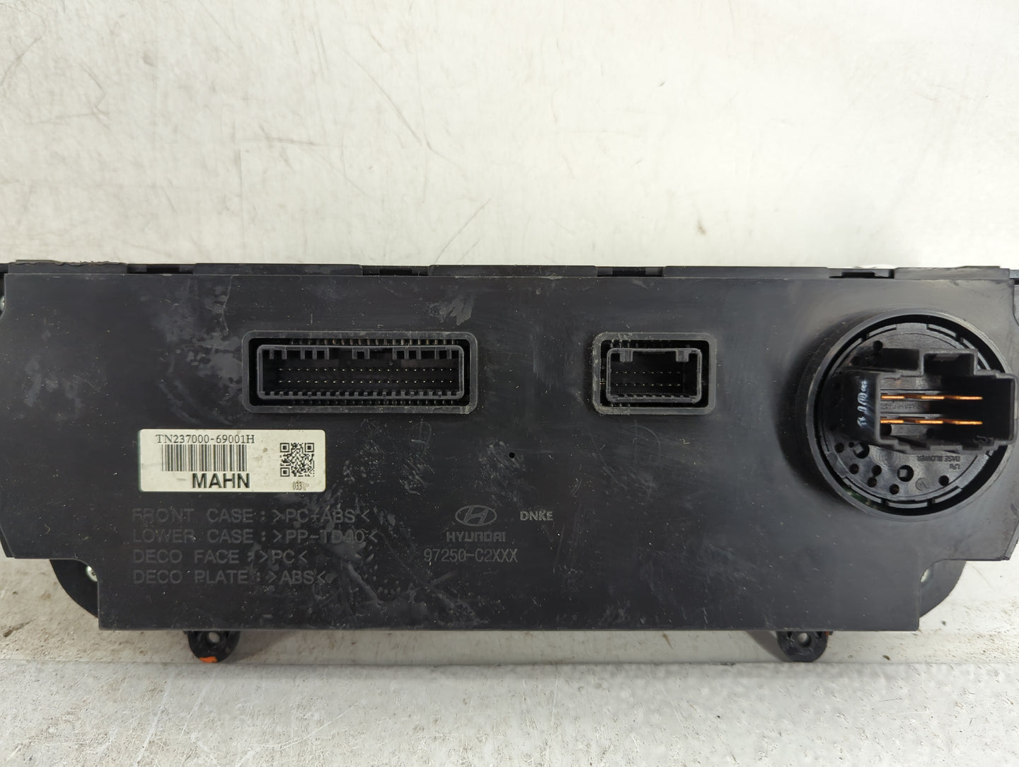 2015-2017 Hyundai Sonata Climate Control Module Temperature AC/Heater Replacement P/N:97250-C2XXX TN237000-69001H Fits OEM U