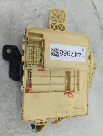 2015-2017 Hyundai Sonata Body Control Module Bcm Inner Cabin Fuse Box - Oemusedautoparts1.com
