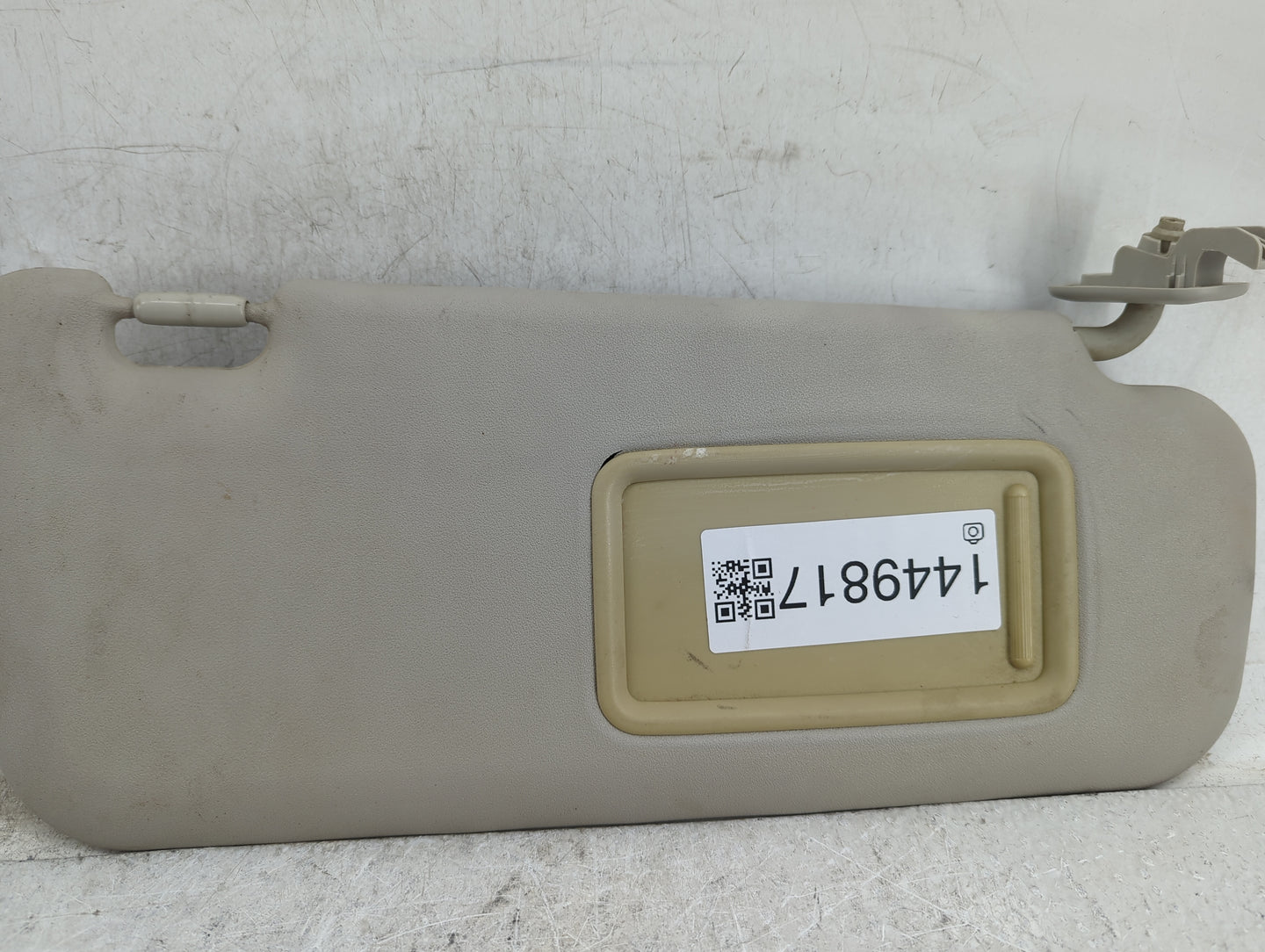 2015-2019 Hyundai Sonata Sun Visor Shade Replacement Driver Left Mirror Fits Fits 2015 2016 2017 2018 2019 OEM Used Auto Par