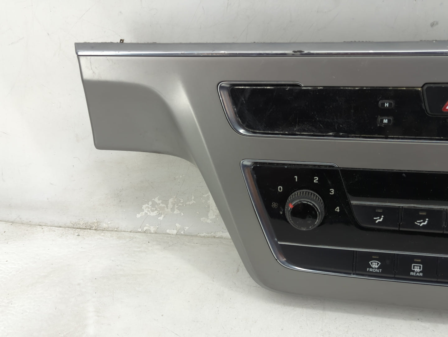 2015-2017 Hyundai Sonata Climate Control Module Temperature AC/Heater Replacement P/N:94510-C2500 Fits Fits 2015 2016 2017 O