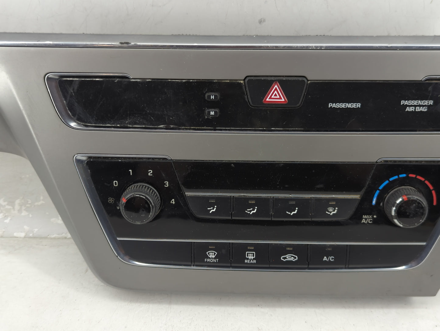 2015-2017 Hyundai Sonata Climate Control Module Temperature AC/Heater Replacement P/N:94510-C2500 Fits Fits 2015 2016 2017 O