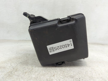 2015 Hyundai Sonata Fusebox Fuse Box Panel Relay Module P/N:91200C2010LA Fits OEM Used Auto Parts - Oemusedautoparts1.com