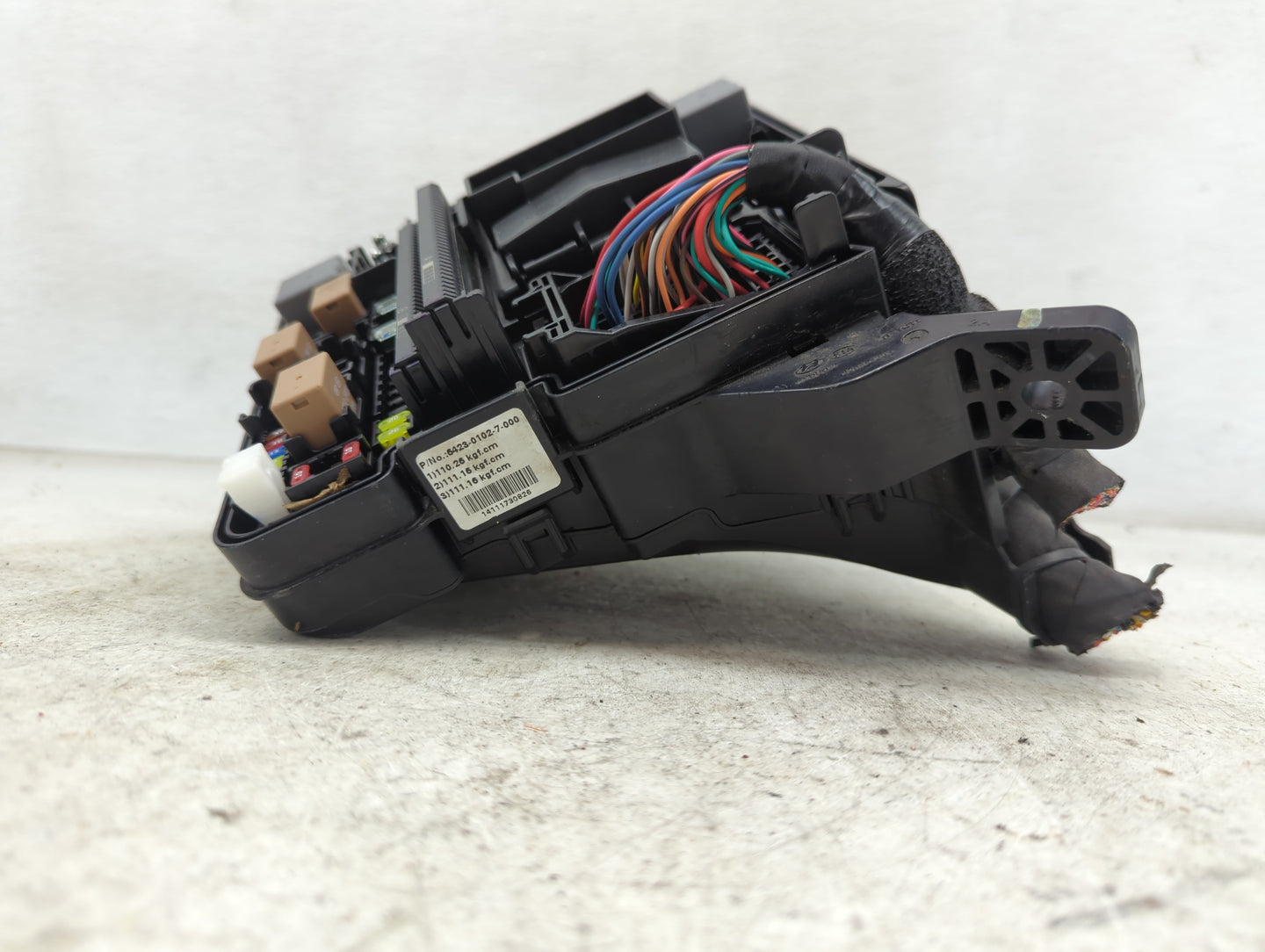 2015 Hyundai Sonata Fusebox Fuse Box Panel Relay Module P/N:91200C2010LA Fits OEM Used Auto Parts - Oemusedautoparts1.com