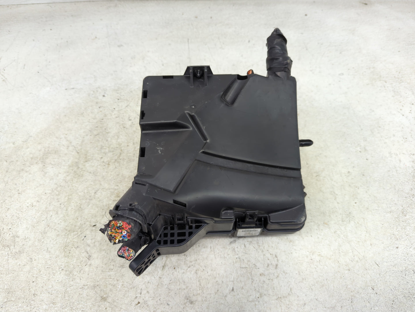 2015 Hyundai Sonata Fusebox Fuse Box Panel Relay Module P/N:91200C2010LA Fits OEM Used Auto Parts - Oemusedautoparts1.com