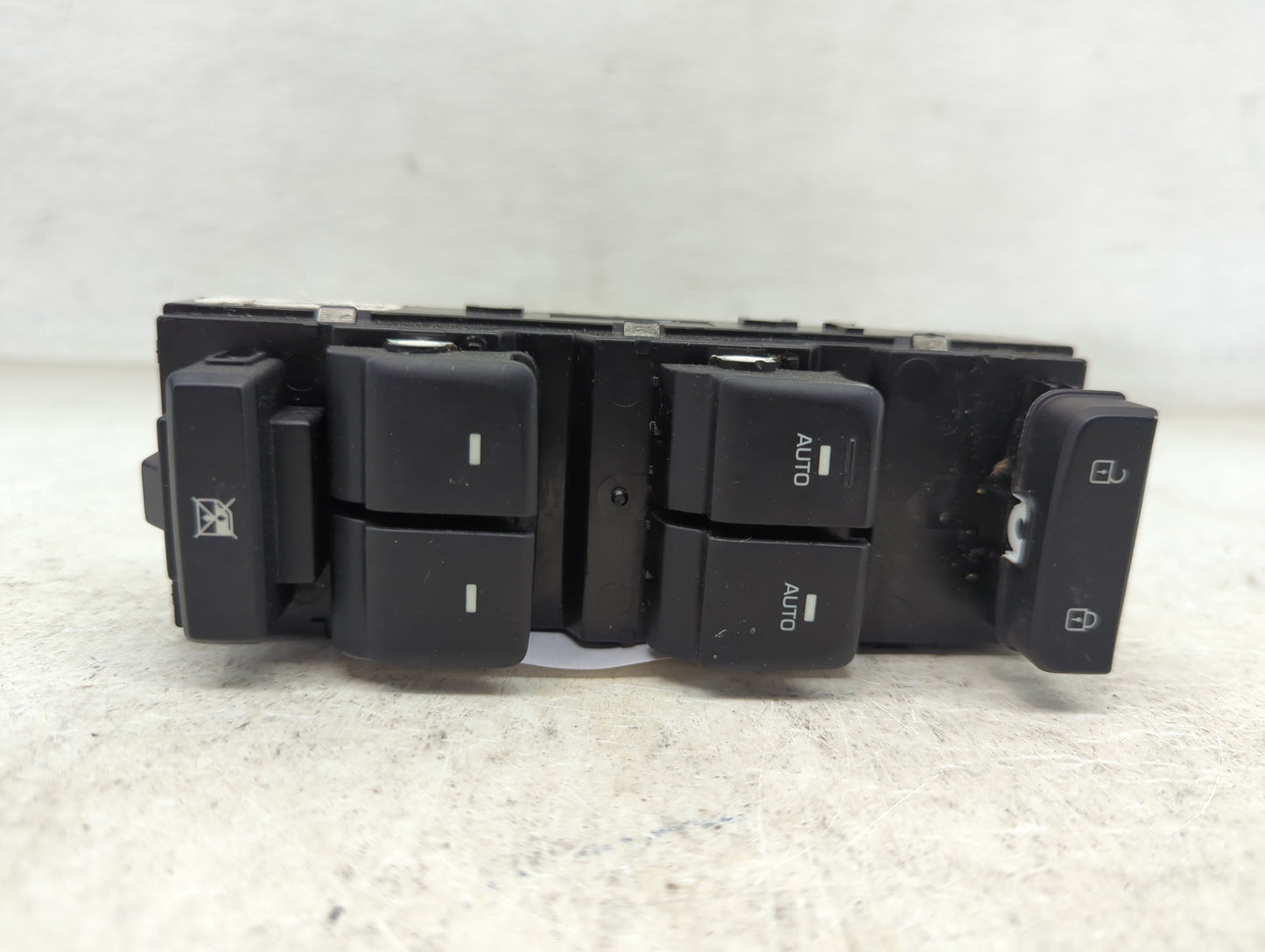 2015-2019 Hyundai Sonata Master Power Window Switch Replacement Driver Side Left P/N:93570-C1010 Fits OEM Used Auto Parts - 
