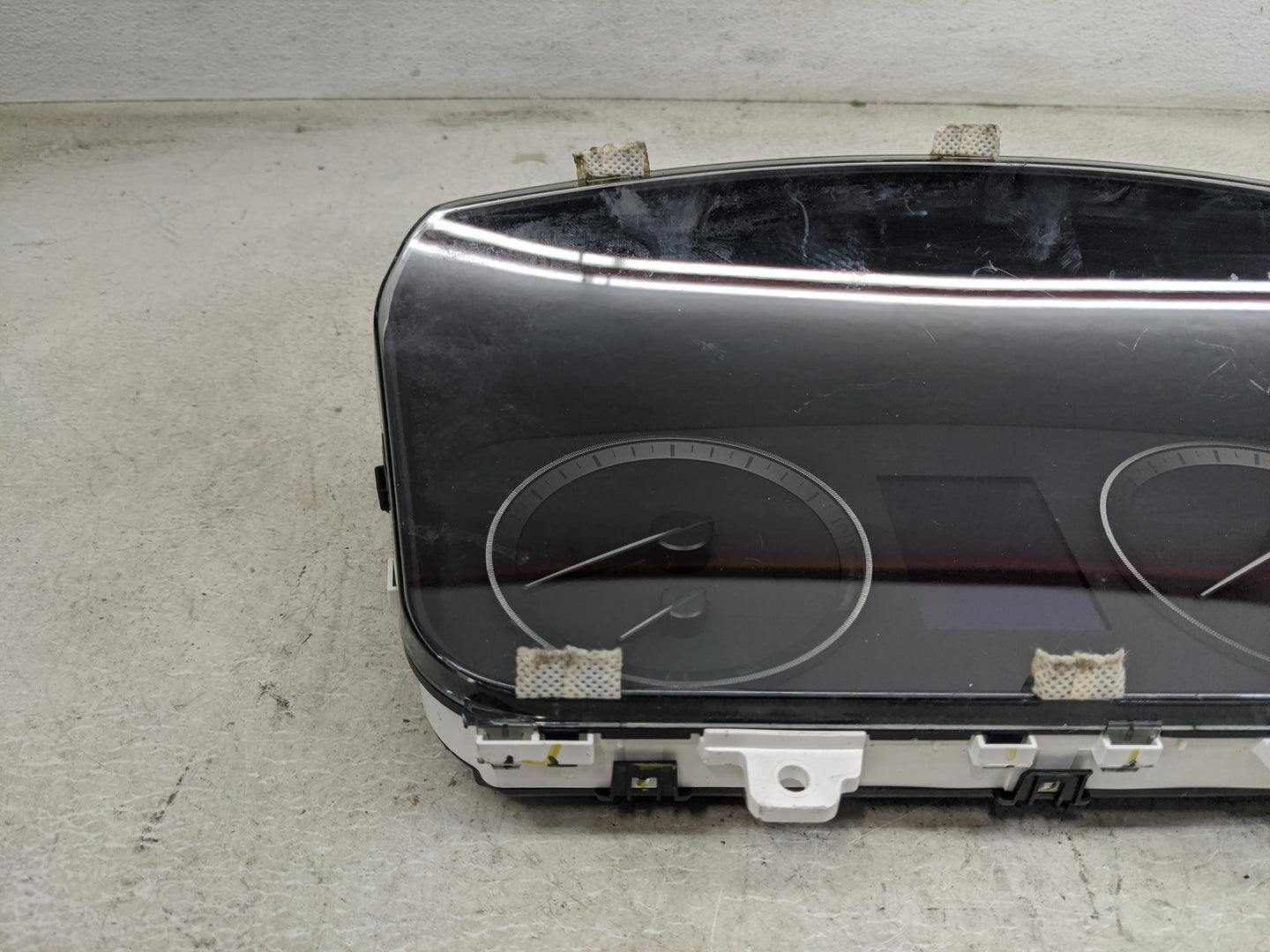 2015 Hyundai Sonata Instrument Cluster Speedometer Gauges P/N:94001-C2000 A2C90861101 Miles:74K Fits OEM Used Auto Parts - O