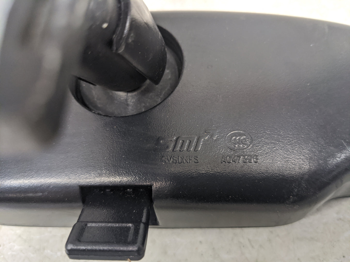 2015 Hyundai Sonata Interior Rear View Mirror Replacement OEM P/N:A047396 Fits OEM Used Auto Parts - Oemusedautoparts1.com