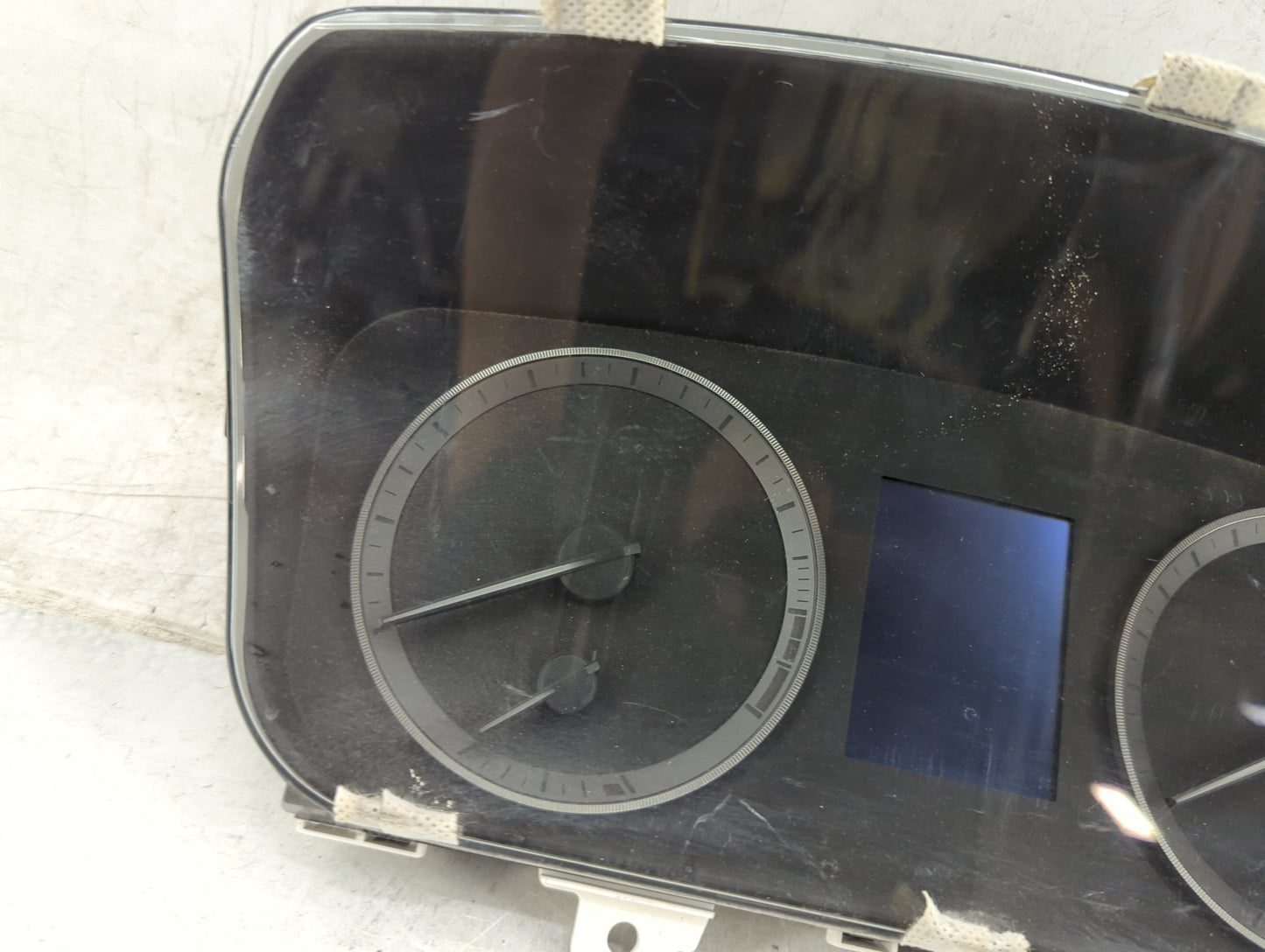 2015 Hyundai Sonata Instrument Cluster Speedometer Gauges P/N:94001-C2000 Miles: Fits OEM Used Auto Parts - Oemusedautoparts