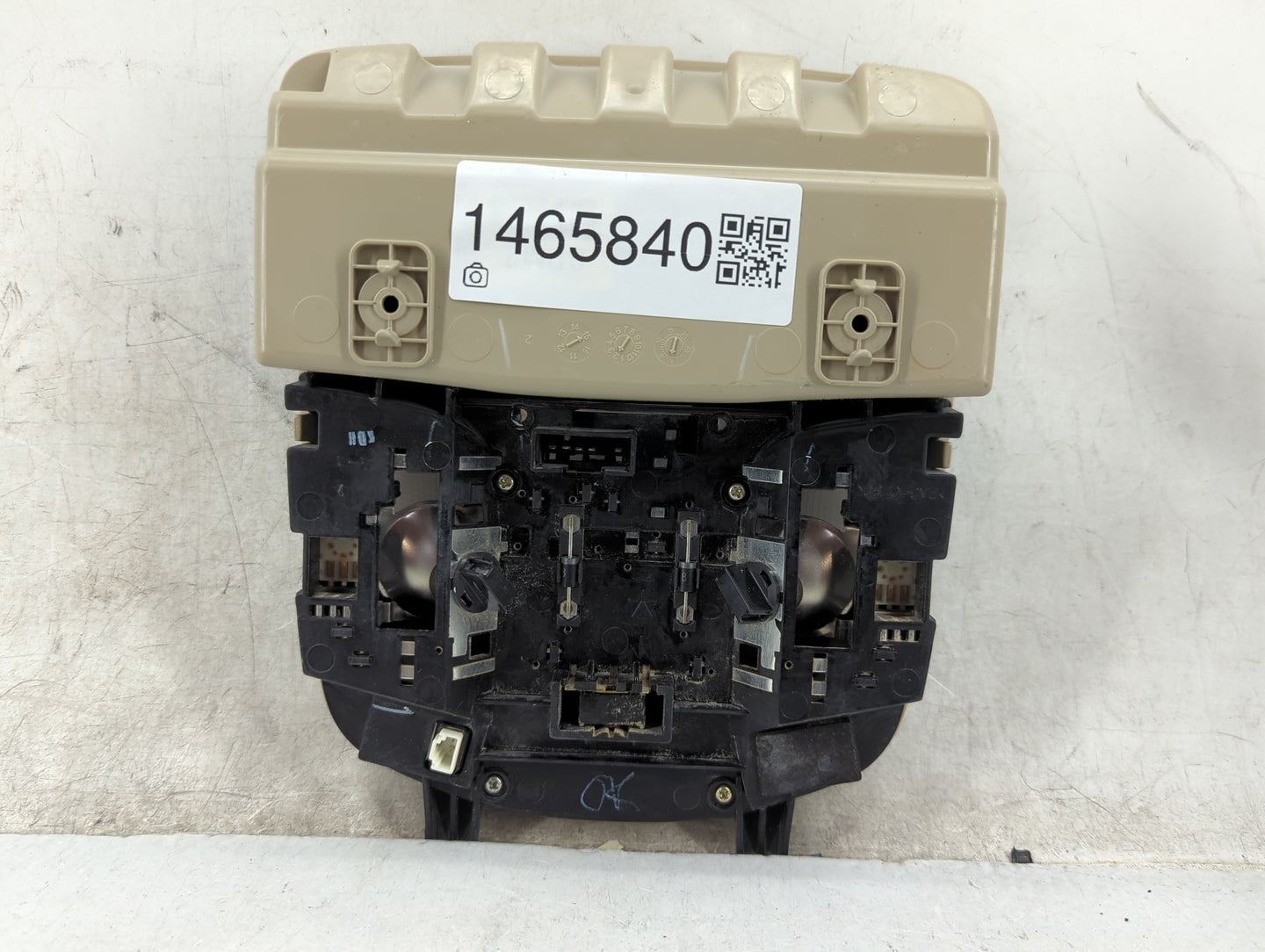 2015-2017 Hyundai Sonata Overhead Roof Console 1465840 - Oemusedautoparts1.com