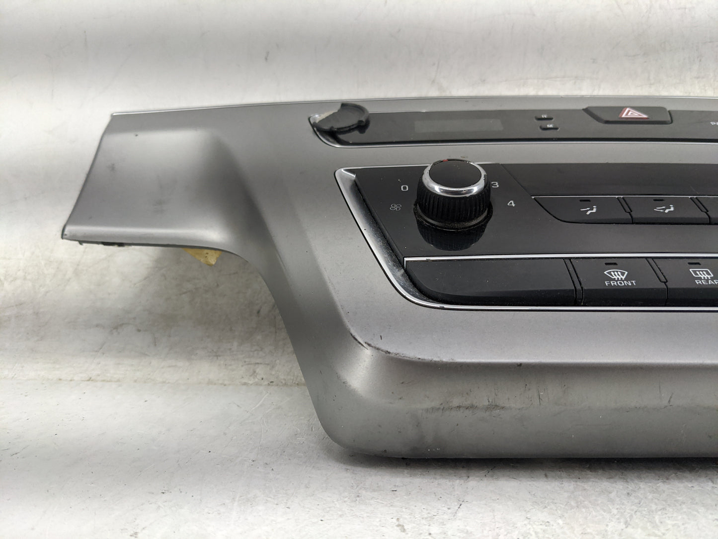2015-2017 Hyundai Sonata Climate Control Module Temperature AC/Heater Replacement P/N:97250-C1500 94510-C1500 Fits OEM Used 