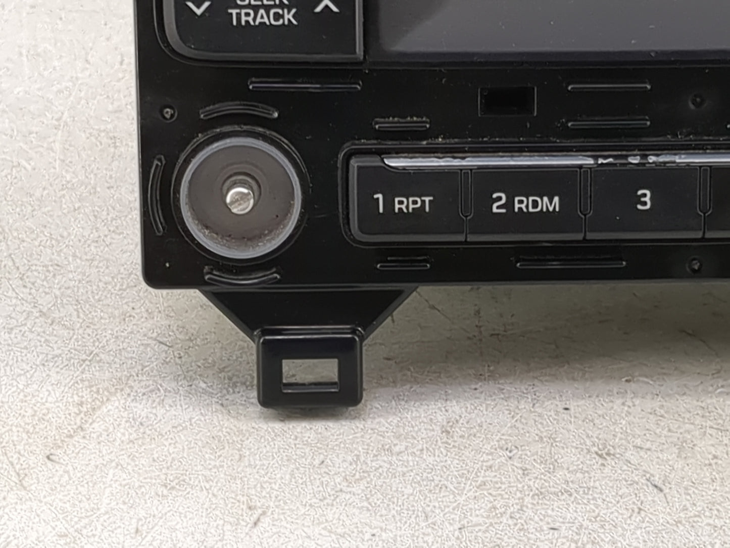 2015 Hyundai Sonata Radio AM FM Cd Player Receiver Replacement P/N:96170-C20004X 96170C20004X Fits OEM Used Auto Parts - Oem