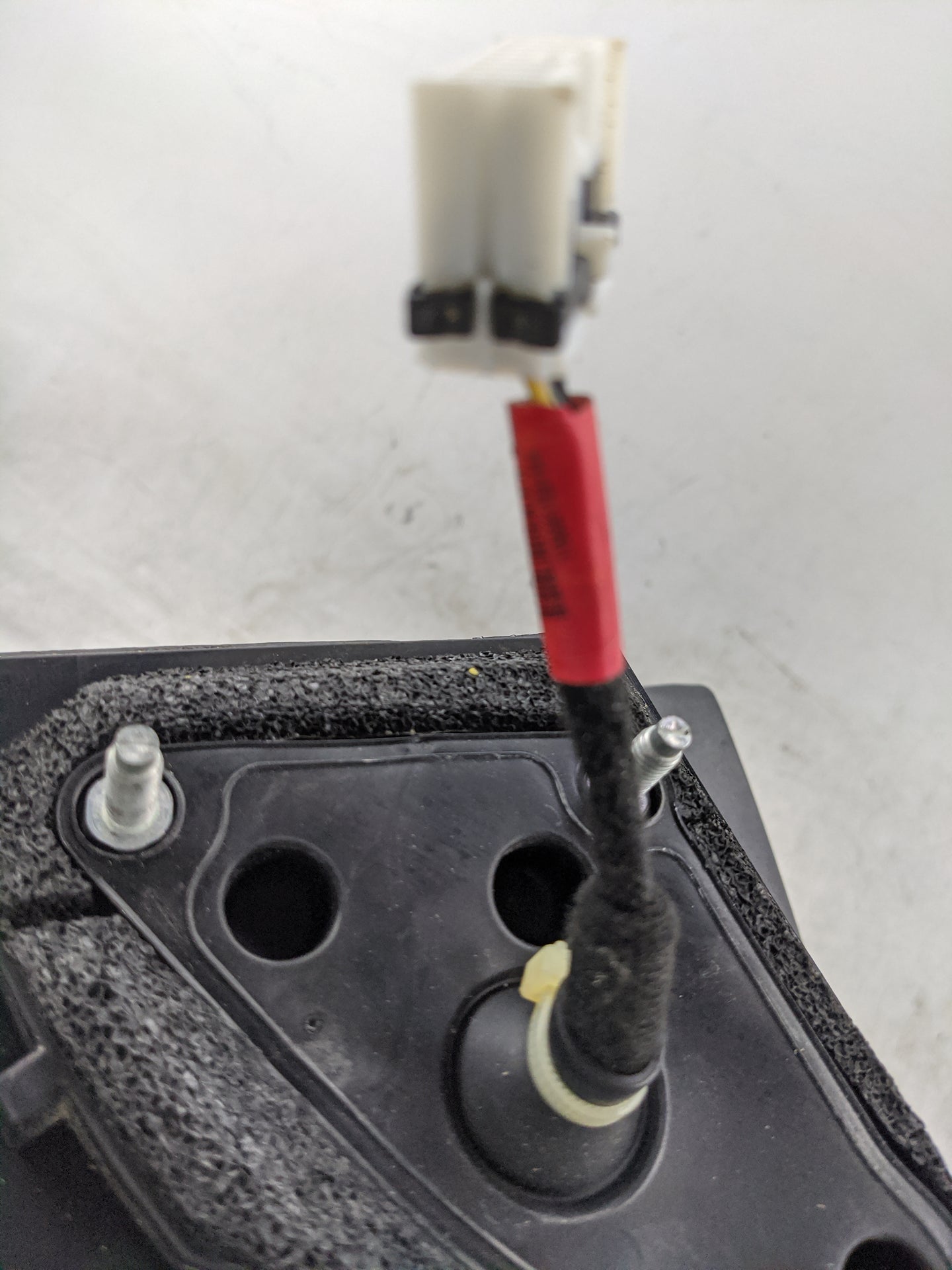 2015 Hyundai Sonata Driver Side View Mirror - Left Door Mirror OEM Used - Oemusedautoparts1.com