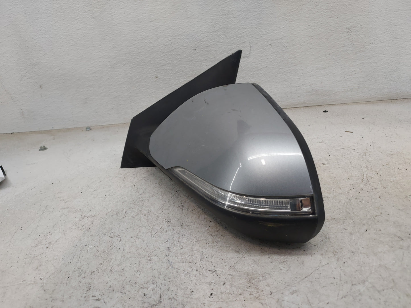 2015 Hyundai Sonata Driver Side View Mirror - Left Door Mirror OEM Used - Oemusedautoparts1.com