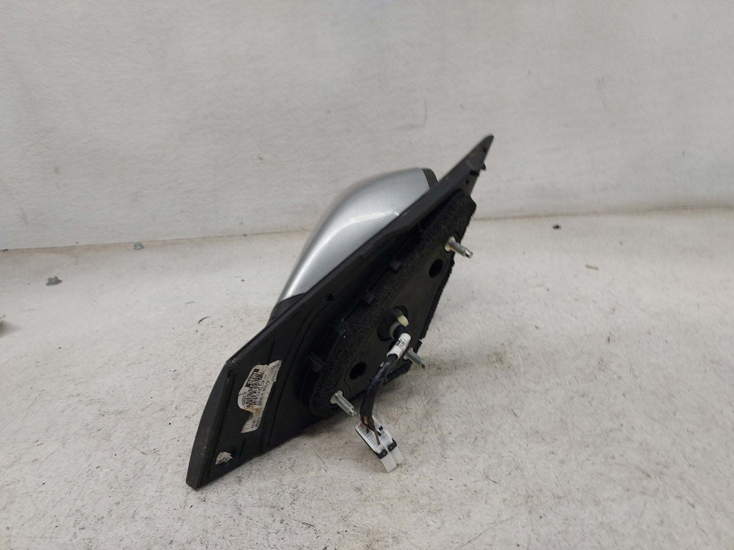 2015 Hyundai Sonata Passenger Side View Mirror - Right Door Mirror OEM Used - Oemusedautoparts1.com