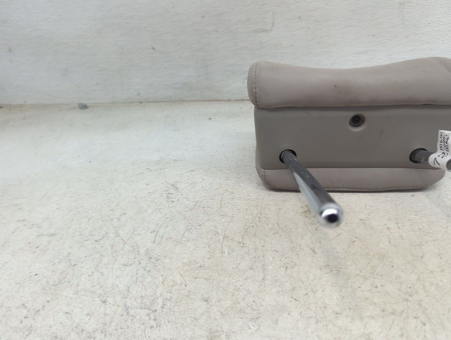 2015-2017 Hyundai Sonata Headrest Head Rest Front Driver Passenger Seat Fits Fits 2015 2016 2017 OEM Used Auto Parts - Oemus