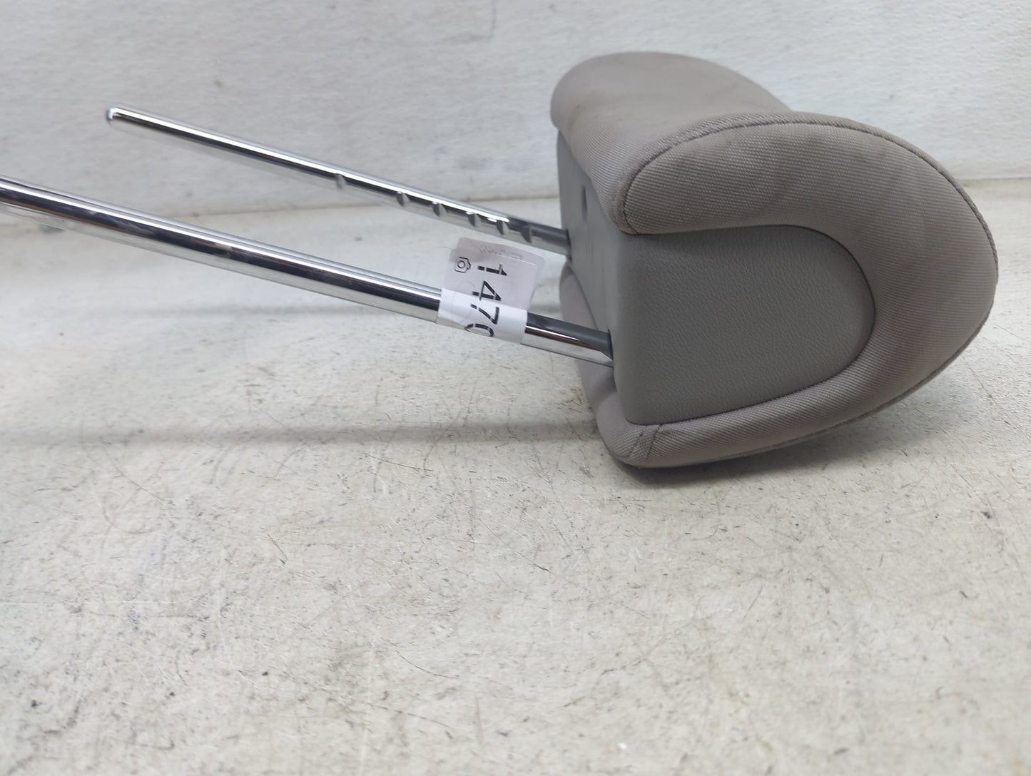2015-2017 Hyundai Sonata Headrest Head Rest Front Driver Passenger Seat Fits Fits 2015 2016 2017 OEM Used Auto Parts - Oemus