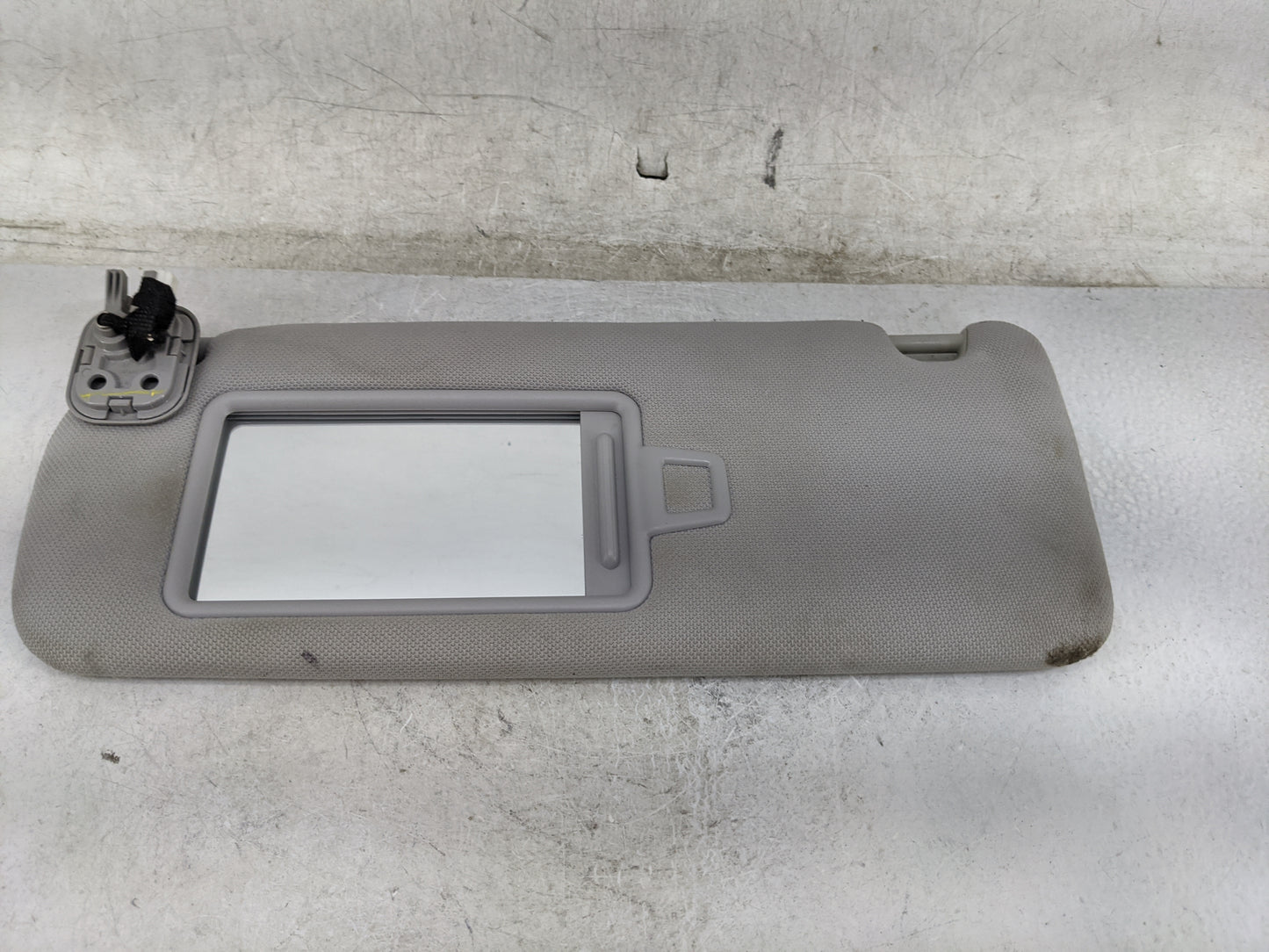 2015-2019 Hyundai Sonata Sun Visor Shade Replacement Driver Left Mirror Fits Fits 2015 2016 2017 2018 2019 OEM Used Auto Par