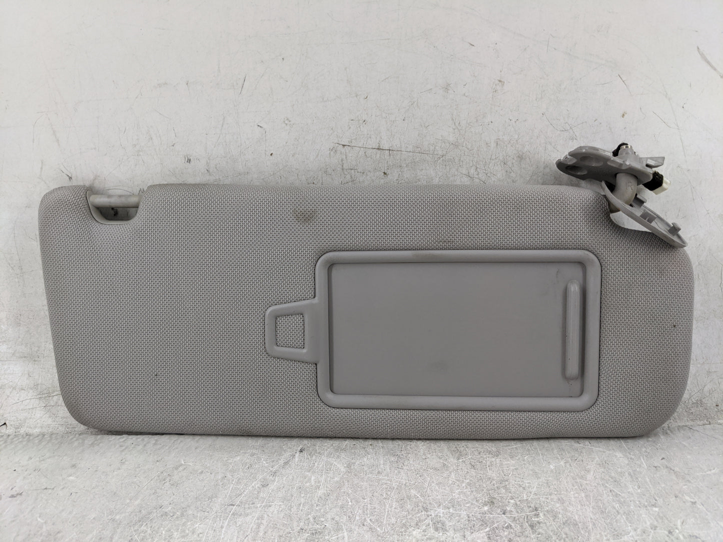 2015-2019 Hyundai Sonata Sun Visor Shade Replacement Passenger Right Mirror Fits Fits 2015 2016 2017 2018 2019 OEM Used Auto