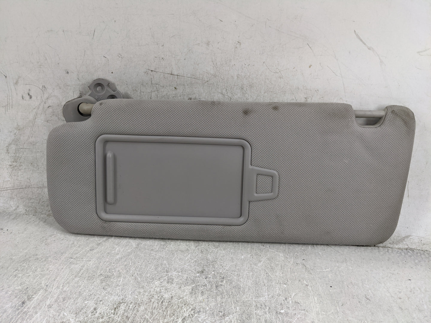 2015-2019 Hyundai Sonata Sun Visor Shade Replacement Driver Left Mirror Fits Fits 2015 2016 2017 2018 2019 OEM Used Auto Par
