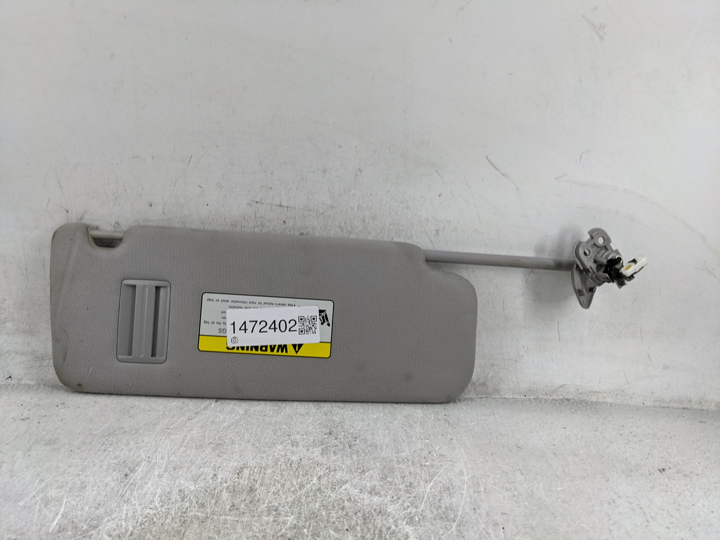 2015-2019 Hyundai Sonata Sun Visor Shade Replacement Driver Left Mirror Fits Fits 2015 2016 2017 2018 2019 OEM Used Auto Par