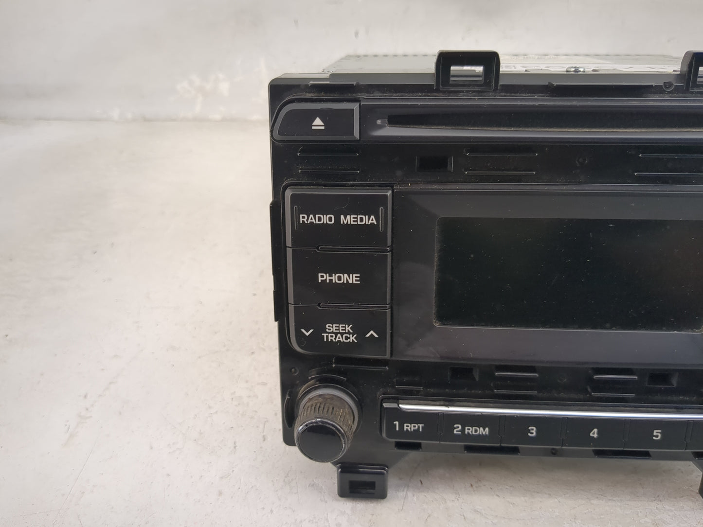 2015 Hyundai Sonata Radio AM FM Cd Player Receiver Replacement P/N:96170-C20004X Fits OEM Used Auto Parts - Oemusedautoparts