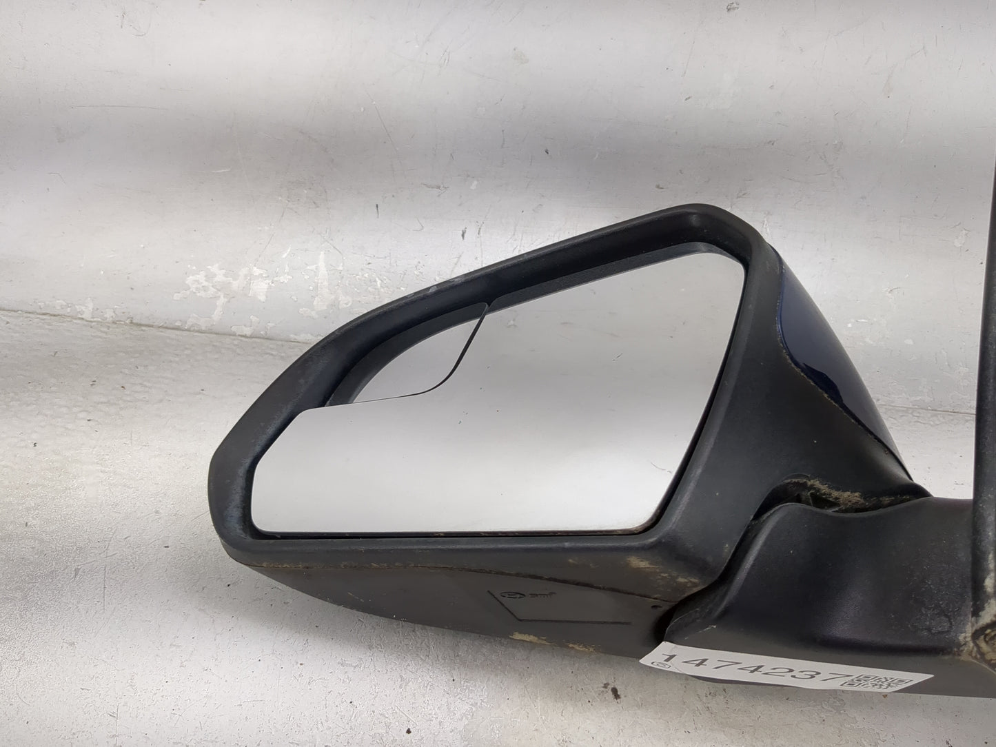 2015 Hyundai Sonata Driver Side View Mirror - Left Door Mirror OEM Used - Oemusedautoparts1.com