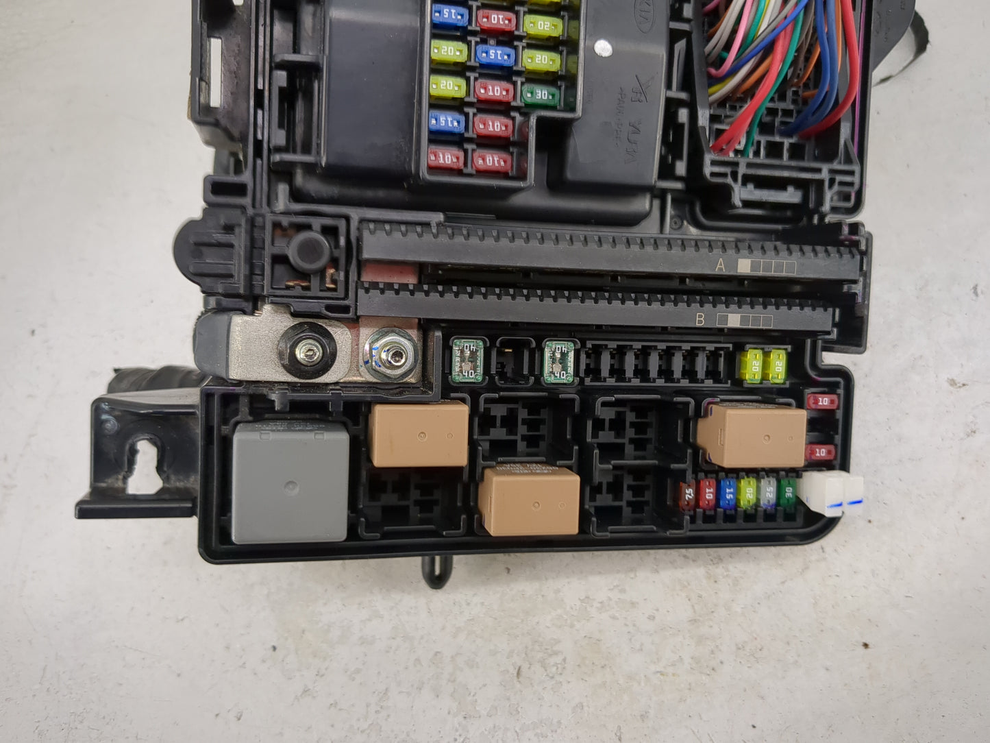 2015 Hyundai Sonata Fusebox Fuse Box Panel Relay Module P/N:91950-C1820 Fits OEM Used Auto Parts - Oemusedautoparts1.com
