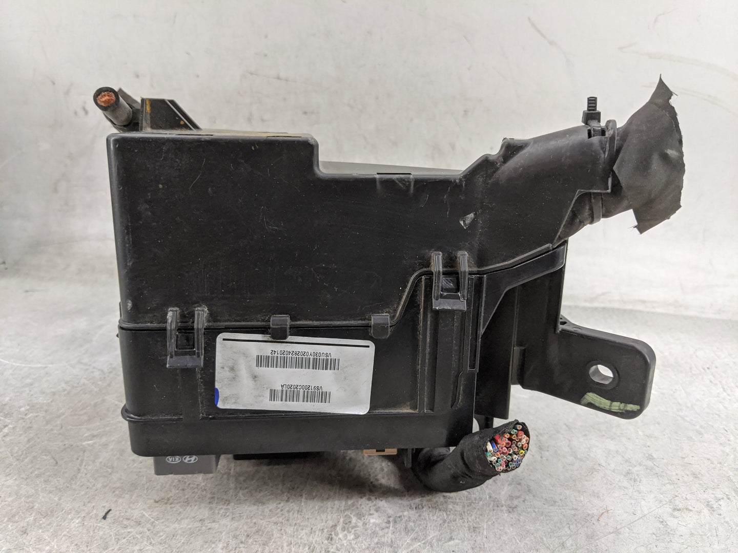2015 Hyundai Sonata Fusebox Fuse Box Panel Relay Module P/N:VS91200C2020LA 91950-C2020 Fits OEM Used Auto Parts - Oemusedaut