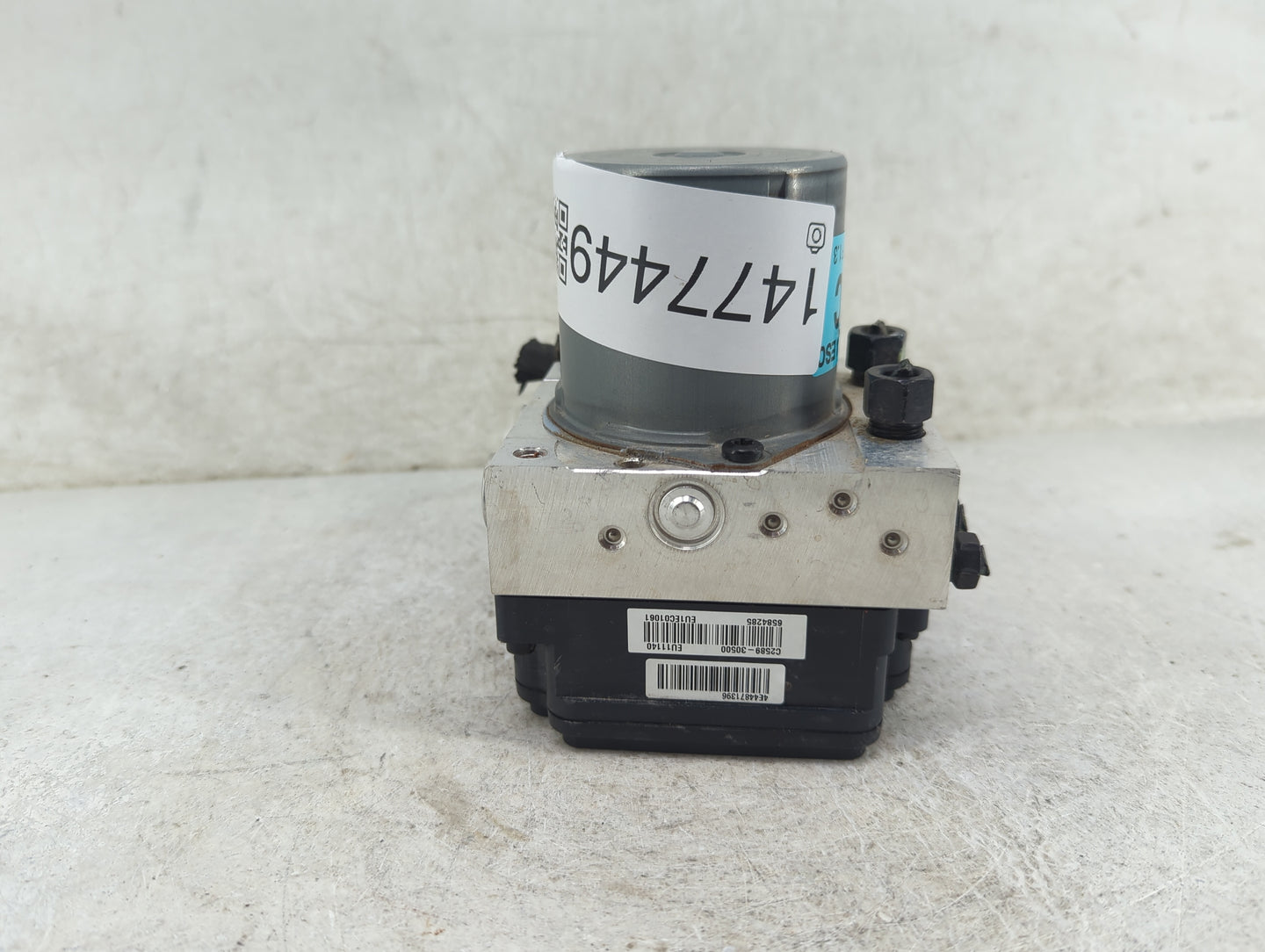 2015-2017 Hyundai Sonata ABS Pump Control Module Replacement P/N:58920-C2200 61580-45100, C2500-30500 Fits Fits 2015 2016 20